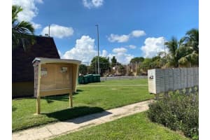 5653 Blueberry Ct, Lauderhill, FL 33313, Sold 05/07/21