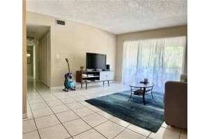 13791 Oneida Dr APT D2, Delray Beach, FL 33446, Sold 04/02/21