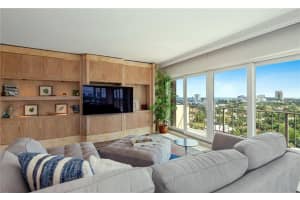 2500 E Las Olas Blvd, Fort Lauderdale, FL 33301, Sold 04/08/21