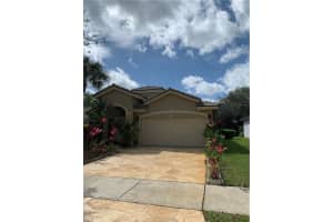 286 SW 206th Ave, Pembroke Pines, FL 33029, Sold 05/28/21
