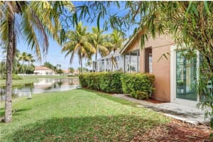 1179 Laguna Springs Dr, Weston, FL 33326, Sold 04/08/21