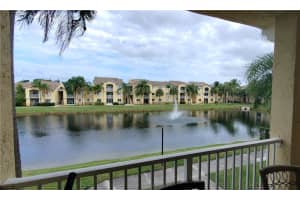 2640 S University Dr, Davie, FL 33328, Sold 06/25/21