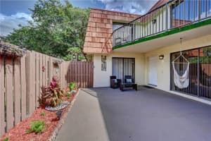 8409 N Coral Cir, North Lauderdale, FL 33068, Sold 04/16/21