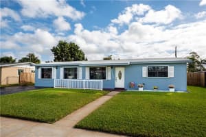 17937 NW 78th Pl, Hialeah, FL 33015, Sold 05/12/21