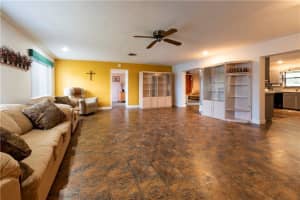 17937 NW 78th Pl, Hialeah, FL 33015, Sold 05/12/21