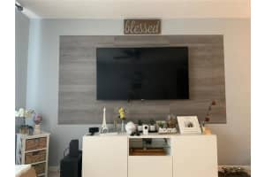 430 SE 2nd Ave e3, Deerfield Beach, FL 33441, Sold 05/17/21