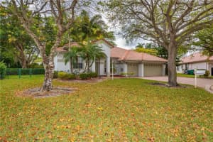 8548 NW 45th St, Coral Springs, FL 33065, Sold 04/15/21