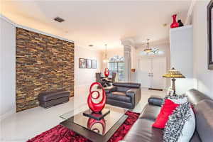 8548 NW 45th St, Coral Springs, FL 33065, Sold 04/15/21