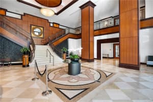 610 W Las Olas Blvd, Fort Lauderdale, FL 33312, Sold 04/27/21
