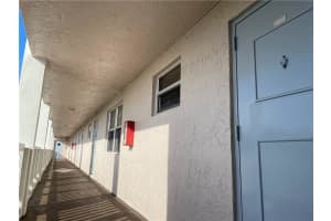 1075 Riverside Dr, Coral Springs, FL 33071, Sold 04/05/21