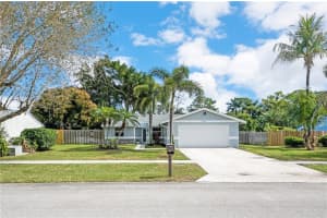 8406 Michael Dr, Boynton Beach, FL 33472, Sold 04/09/21