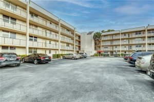 2541 Aragon Blvd, Sunrise, FL 33322, Sold 05/28/21