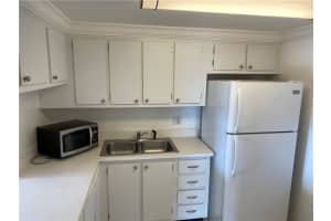 470 Executive Center Dr #5h, West Palm Beach, FL 33401, Sold 04/23/21