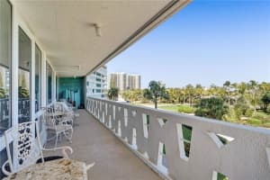 2840 N Ocean Blvd, Fort Lauderdale, FL 33308, Sold 05/04/21
