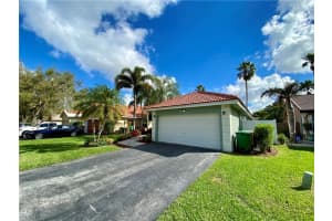 12620 SW 7th Pl, Davie, FL 33325, Sold 05/05/21