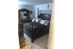 15649 SW 73rd Cir Terrace, Miami, FL 33193, Sold 05/07/21