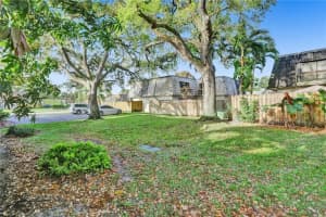 4059 Palm Bay Cir, West Palm Beach, FL 33406, Sold 04/09/21