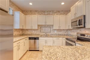 153 Astor Cir, Delray Beach, FL 33484, Sold 05/10/21