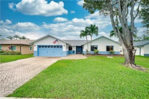 2880 SW 85th Way, Davie, FL 33328, Sold 05/07/21