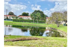 8734 SW 3rd St, Pembroke Pines, FL 33025, Sold 06/09/21