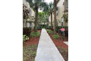 106 Lighthouse Cir, Tequesta, FL 33469, Sold 05/13/21