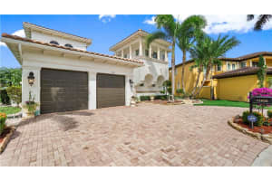 11076 NW 79th Pl, Parkland, FL 33076, Sold 06/01/21