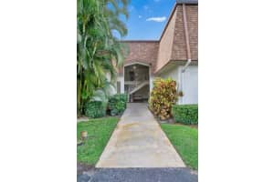 950 S Kanner Hwy APT C21, Stuart, FL 34994, Sold 05/04/21