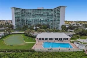 333 NE 21st Ave, Deerfield Beach, FL 33441, Sold 04/05/21