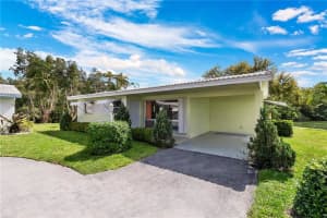 2400 Emerson Cir, Hollywood, FL 33021, Sold 04/30/21