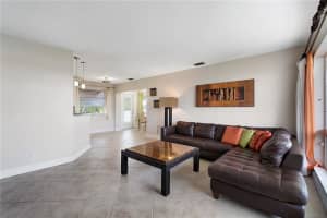 2400 Emerson Cir, Hollywood, FL 33021, Sold 04/30/21