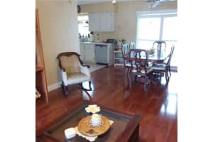 9707 NW 70th St, Tamarac, FL 33321, Sold 04/20/21