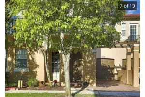 4412 Morgan Ln, Cooper City, FL 33328, Sold 04/29/21