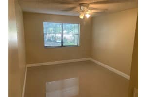 601 Ives Dairy Rd, Miami, FL 33179, Sold 04/15/21