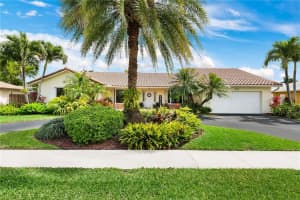 660 SW 75th Terrace, Plantation, FL 33317, Sold 05/27/21