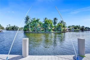 3040 NE 16th Ave, Oakland Park, FL 33334, Sold 05/21/21