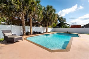 530 NW 8th St, Dania Beach, FL 33004, Sold 07/27/21