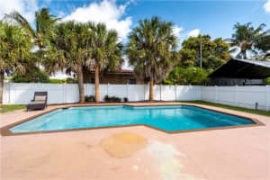530 NW 8th St, Dania Beach, FL 33004, Sold 07/27/21