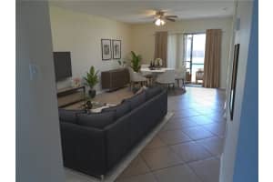 2740 S Oakland Forest Dr, Oakland Park, FL 33309, Sold 08/11/21