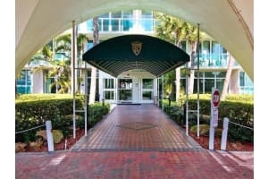 333 NE 21st Ave, Deerfield Beach, FL 33441, Sold 07/28/21