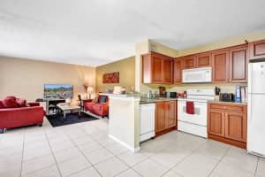 4259 NW 115th Ave, Coral Springs, FL 33065, Sold 04/19/21