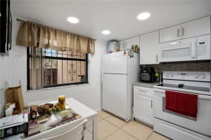 361 W Park Dr, Miami, FL 33172, Sold 03/31/21