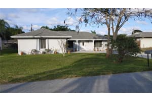 8315 SE Boxwood Ln, Hobe Sound, FL 33455, Sold 05/07/21