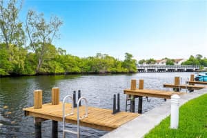 1846 N Dixie Hwy, Fort Lauderdale, FL 33305, Sold 05/12/21