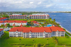 109 Half Moon Cir APT C2, Hypoluxo, FL 33462, Sold 05/06/21