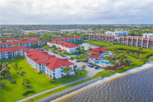 109 Half Moon Cir APT C2, Hypoluxo, FL 33462, Sold 05/06/21