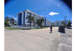 550 Bayshore Dr, Fort Lauderdale, FL 33304, Sold 04/30/21