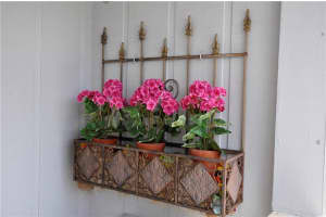 300 Lakewood Cir E, Margate, FL 33063, Sold 12/22/21