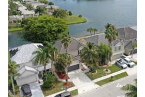 5816 N Plum Bay Pkwy, Tamarac, FL 33321, Sold 05/17/21