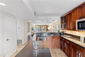 1100 SE 5th Ct, Pompano Beach, FL 33060, Sold 04/30/21