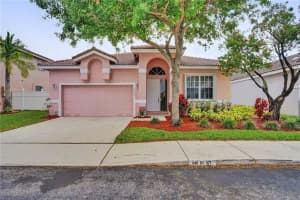 16402 NW 18th St, Pembroke Pines, FL 33028, Sold 04/02/21